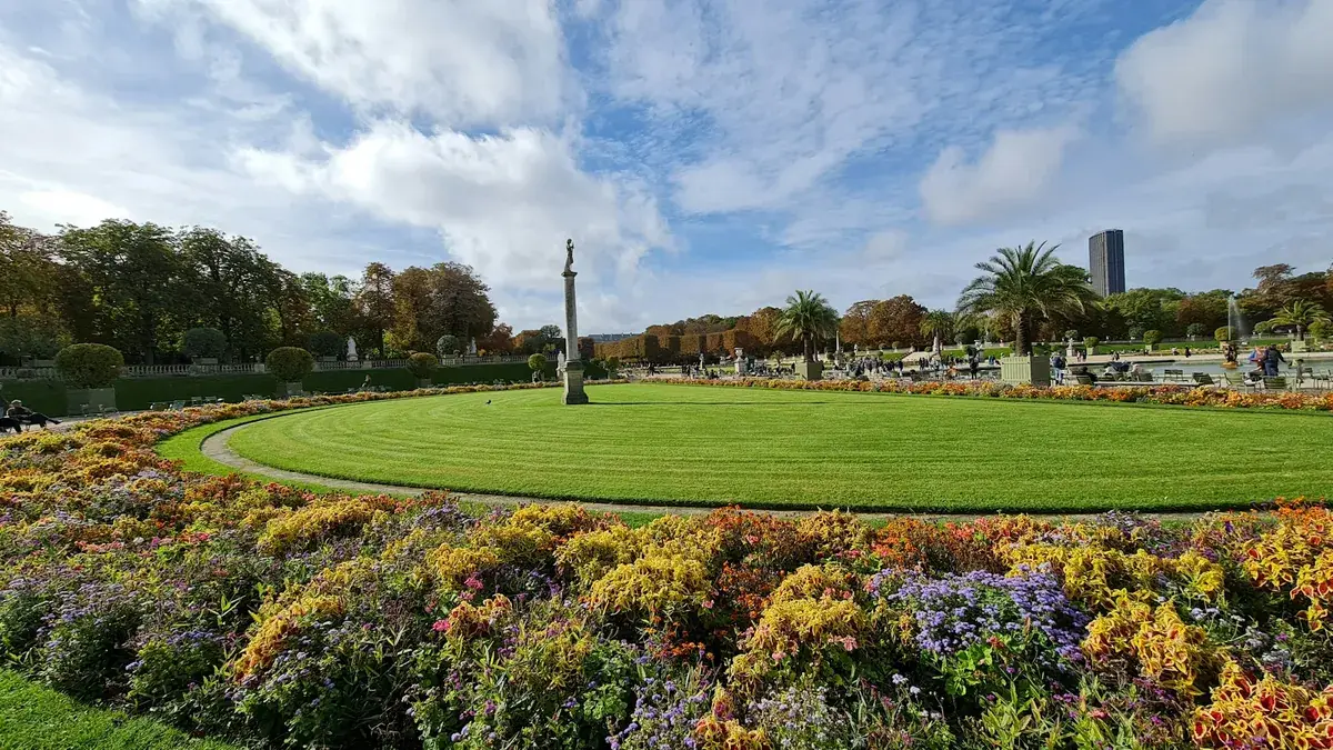 The Luxembourg Gardens in flower The Luxembourg Gardens in flower